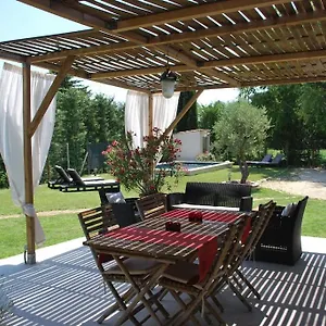 Hébergement de vacances Le Cabanon Tendance Du Luberon, Mérindol